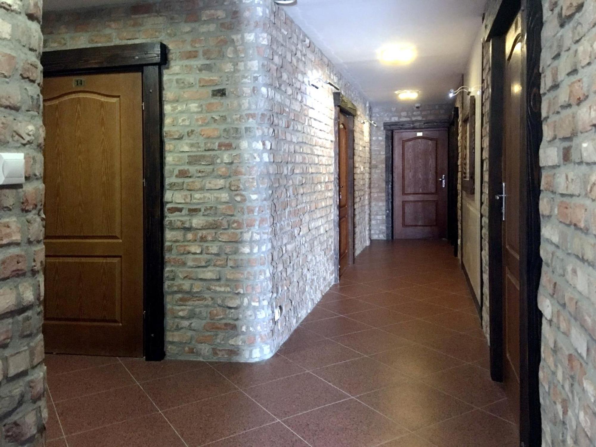 Hotel Kameleon Tarnobrzeg Extérieur photo